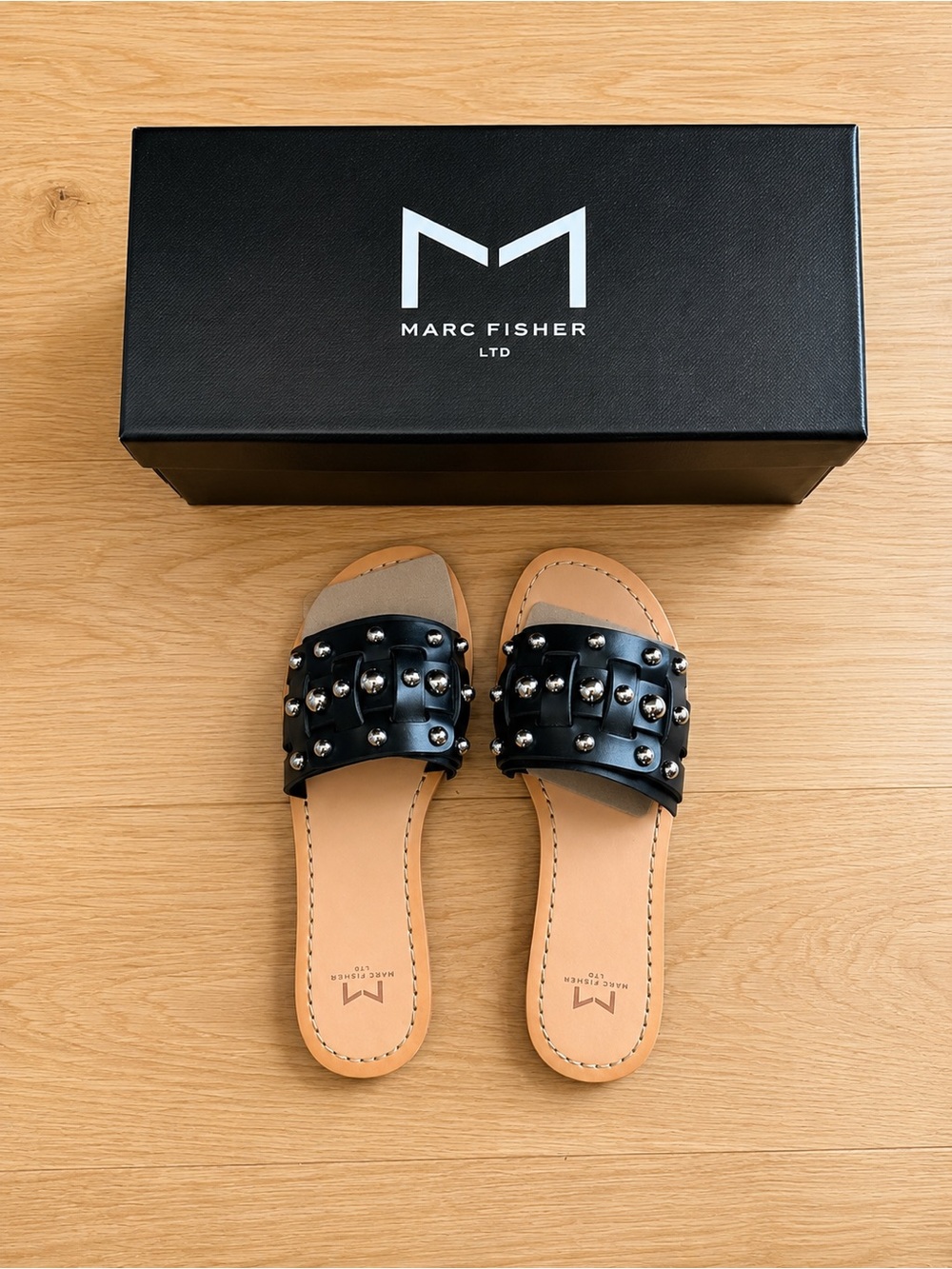 NWT Marc Fisher LTD Pacca Slide Sandals With Silver Studs Size 6